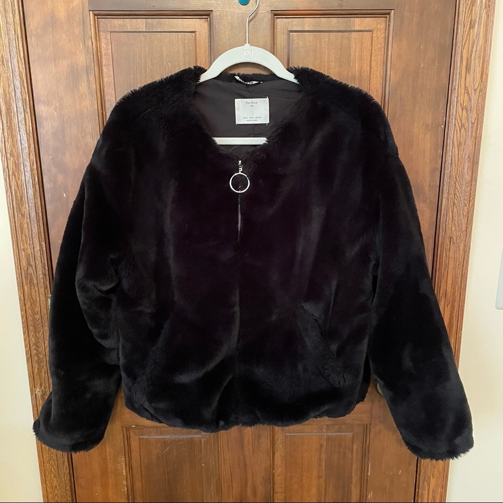 OPEN TO OFFERS Bershka Faux Fur Jacket